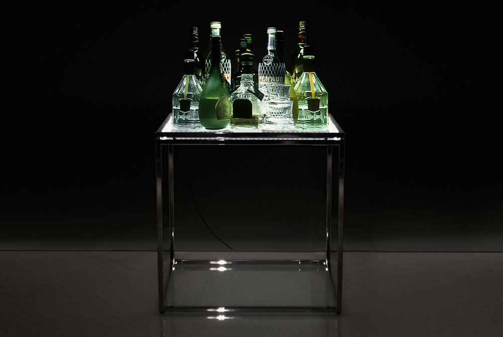 Lux produced by 
Ligne Roset 2008
illuminated bar-table
photo: Soda